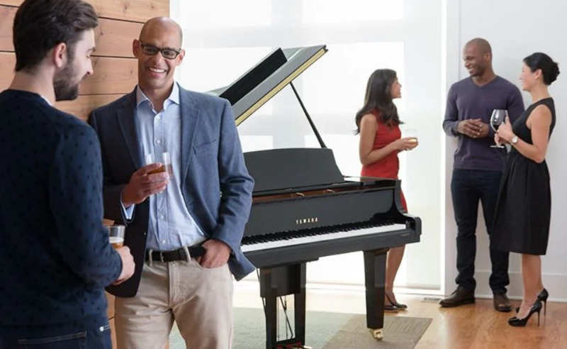 Yamaha DGC2 Black4.jpg